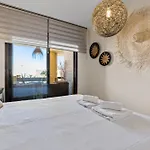 アパート 2199-apt With Terrace And Pools