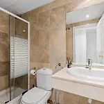 2199-apt With Terrace And Pools