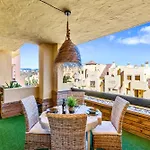 2199-apt With Terrace And Pools