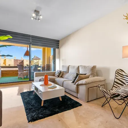 2199-apt With Terrace And Pools *