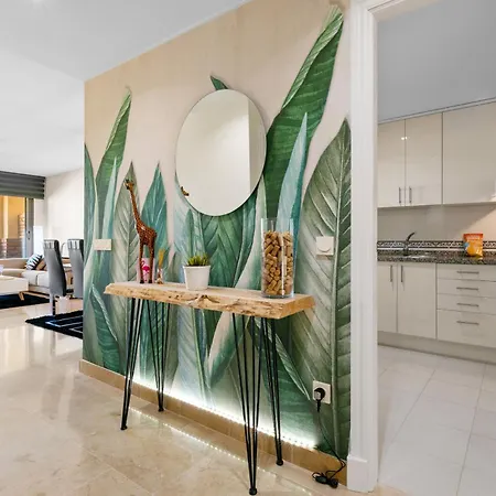 2199-apt With Terrace And Pools *